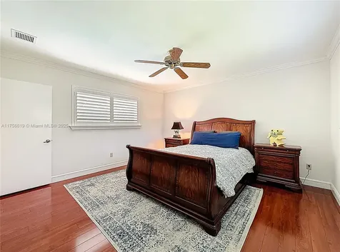 16424 SW 75th Avenue Palmetto Bay FL 33157