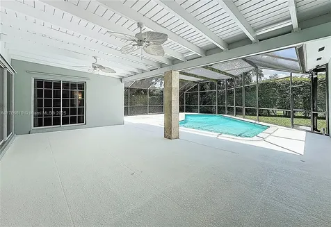 16424 SW 75th Avenue Palmetto Bay FL 33157