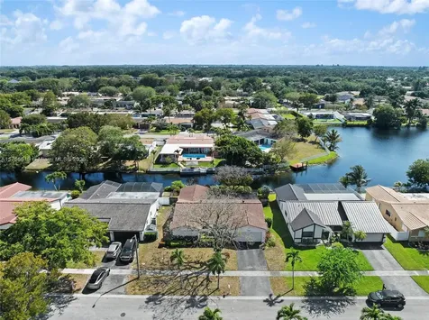 10500 NW 5th Street Plantation FL 33324