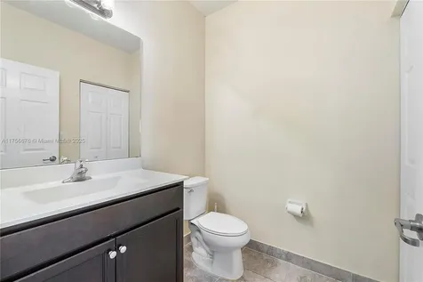 142 SE 28th Terrace Homestead FL 33033