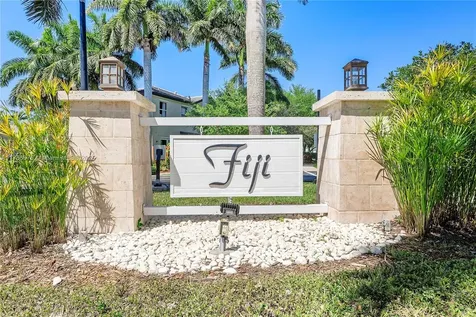 142 SE 28th Terrace Homestead FL 33033