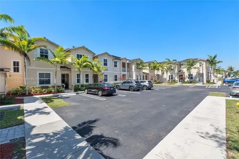 142 SE 28th Terrace Homestead FL 33033