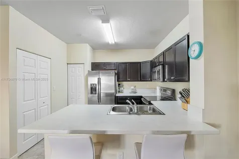 142 SE 28th Terrace Homestead FL 33033
