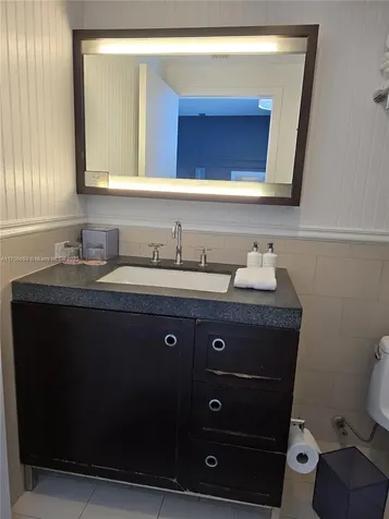 17315 Collins Avenue Sunny Isles Beach FL 33160
