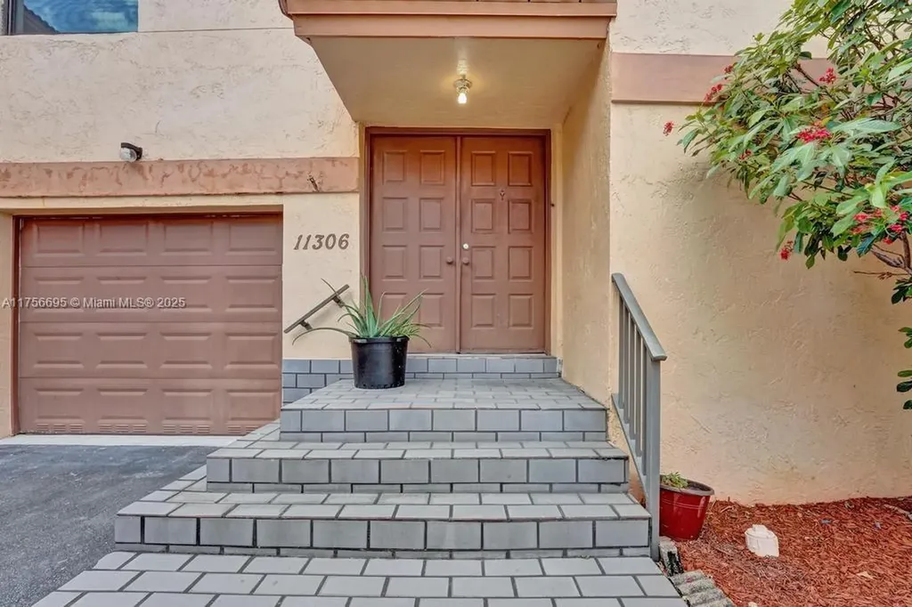 11306 SW 9th Court Pembroke Pines FL 33025