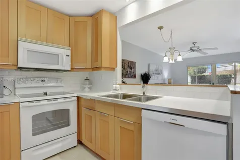 4421 NW 16th Street Lauderhill FL 33313
