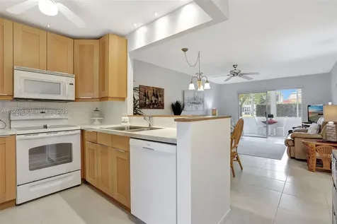 4421 NW 16th Street Lauderhill FL 33313
