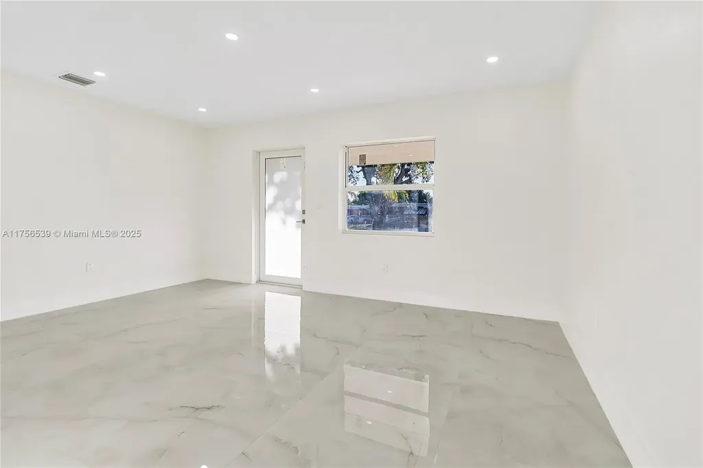 1304 NW 19th Avenue Fort Lauderdale FL 33311