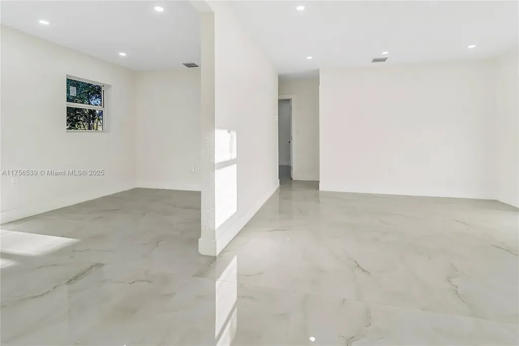 1304 NW 19th Avenue Fort Lauderdale FL 33311