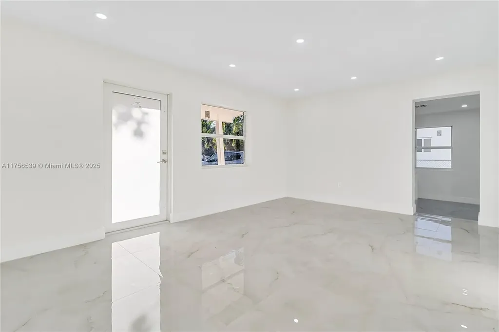 1304 NW 19th Avenue Fort Lauderdale FL 33311