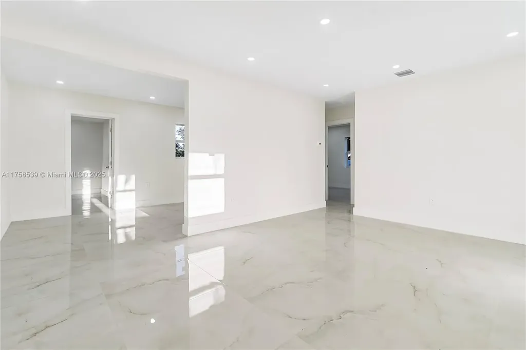 1304 NW 19th Avenue Fort Lauderdale FL 33311