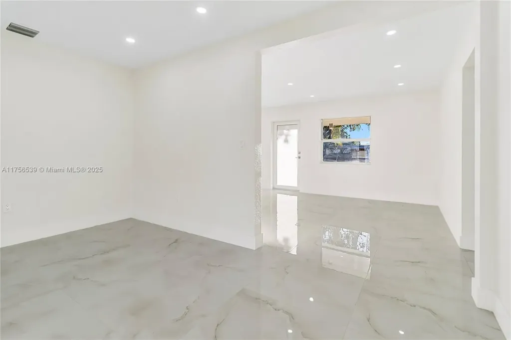 1304 NW 19th Avenue Fort Lauderdale FL 33311