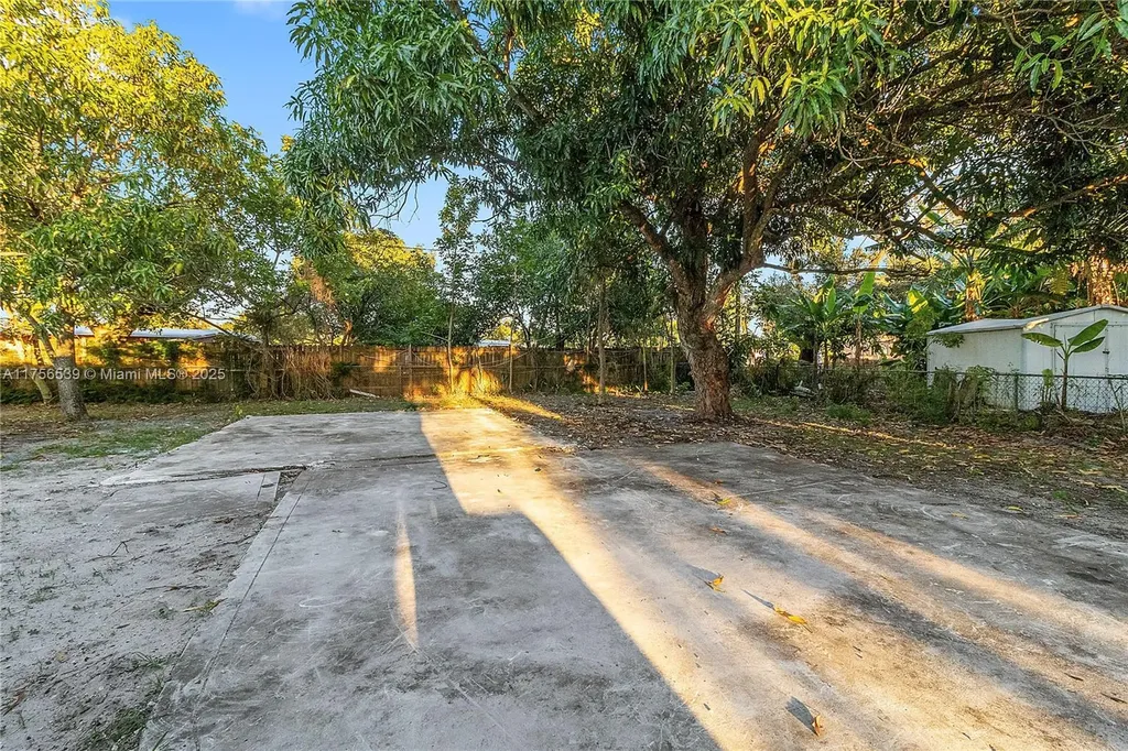 1304 NW 19th Avenue Fort Lauderdale FL 33311