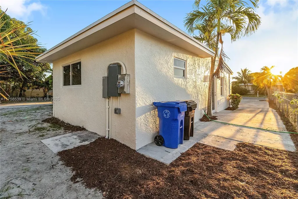 1304 NW 19th Avenue Fort Lauderdale FL 33311