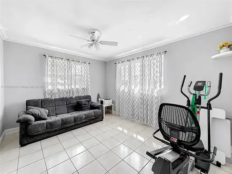 7161 SW 11th Street Pembroke Pines FL 33023