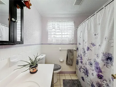 7161 SW 11th Street Pembroke Pines FL 33023