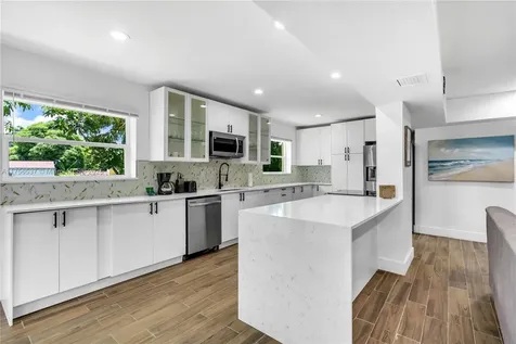 24 NW 86th Street El Portal FL 33150