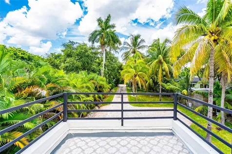 24 NW 86th Street El Portal FL 33150