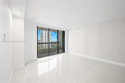 19195 NE 36th Court Aventura FL 33180
