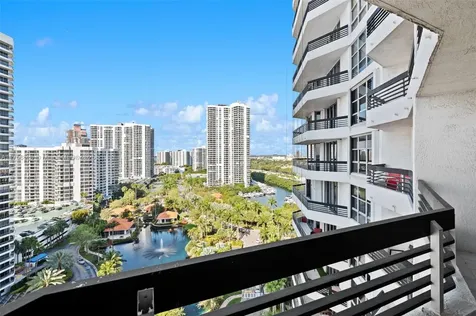 19195 NE 36th Court Aventura FL 33180
