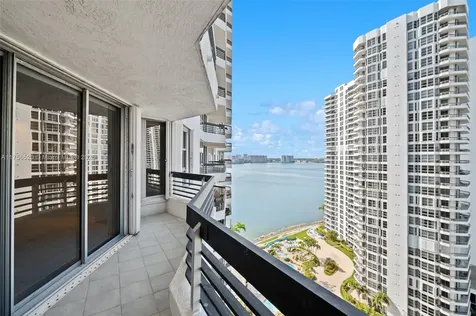 19195 NE 36th Court Aventura FL 33180