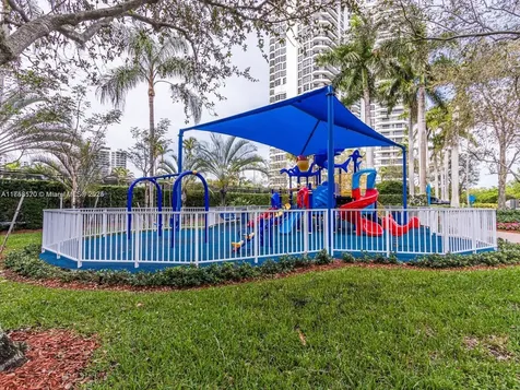 19195 NE 36th Court Aventura FL 33180
