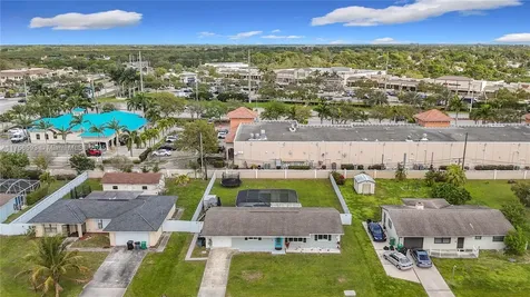 1137 SE Petunia Avenue Port St. Lucie FL 34952