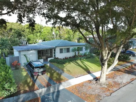 12610 NE 1st Court North Miami FL 33161