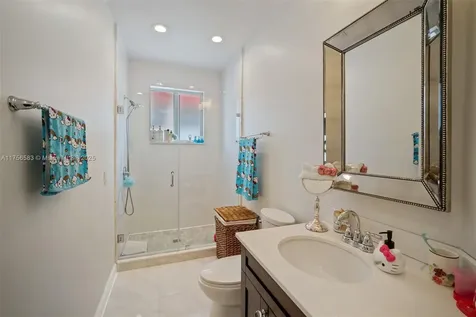 14874 SW 24th Street Miami FL 33185