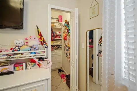 14874 SW 24th Street Miami FL 33185