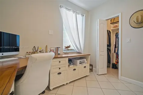 14874 SW 24th Street Miami FL 33185