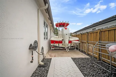 14874 SW 24th Street Miami FL 33185