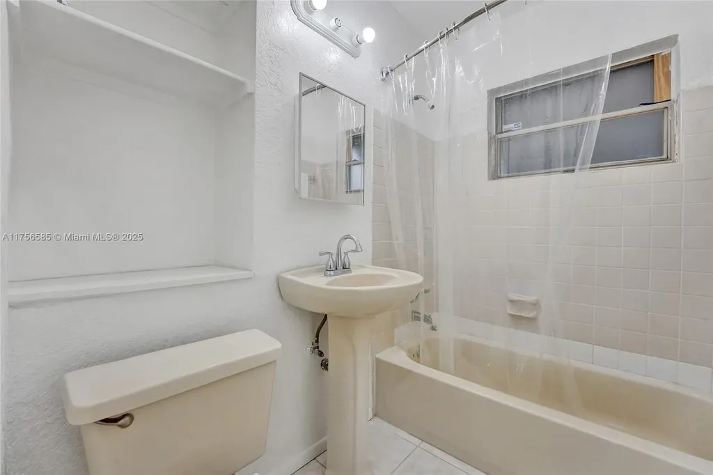 1725 Lauderdale Manor Drive Fort Lauderdale FL 33311