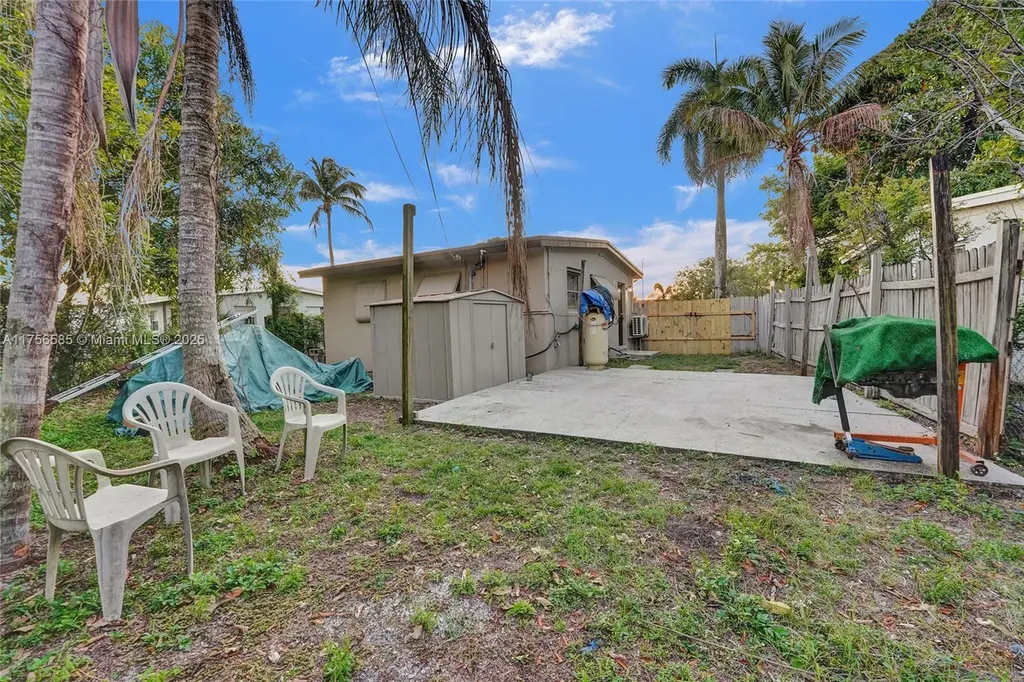 1725 Lauderdale Manor Drive Fort Lauderdale FL 33311