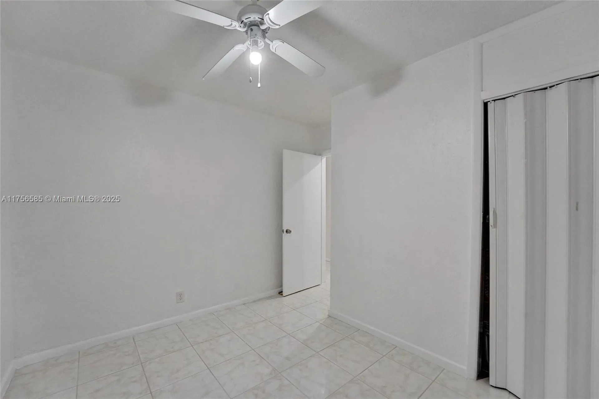 1725 Lauderdale Manor Drive Fort Lauderdale FL 33311