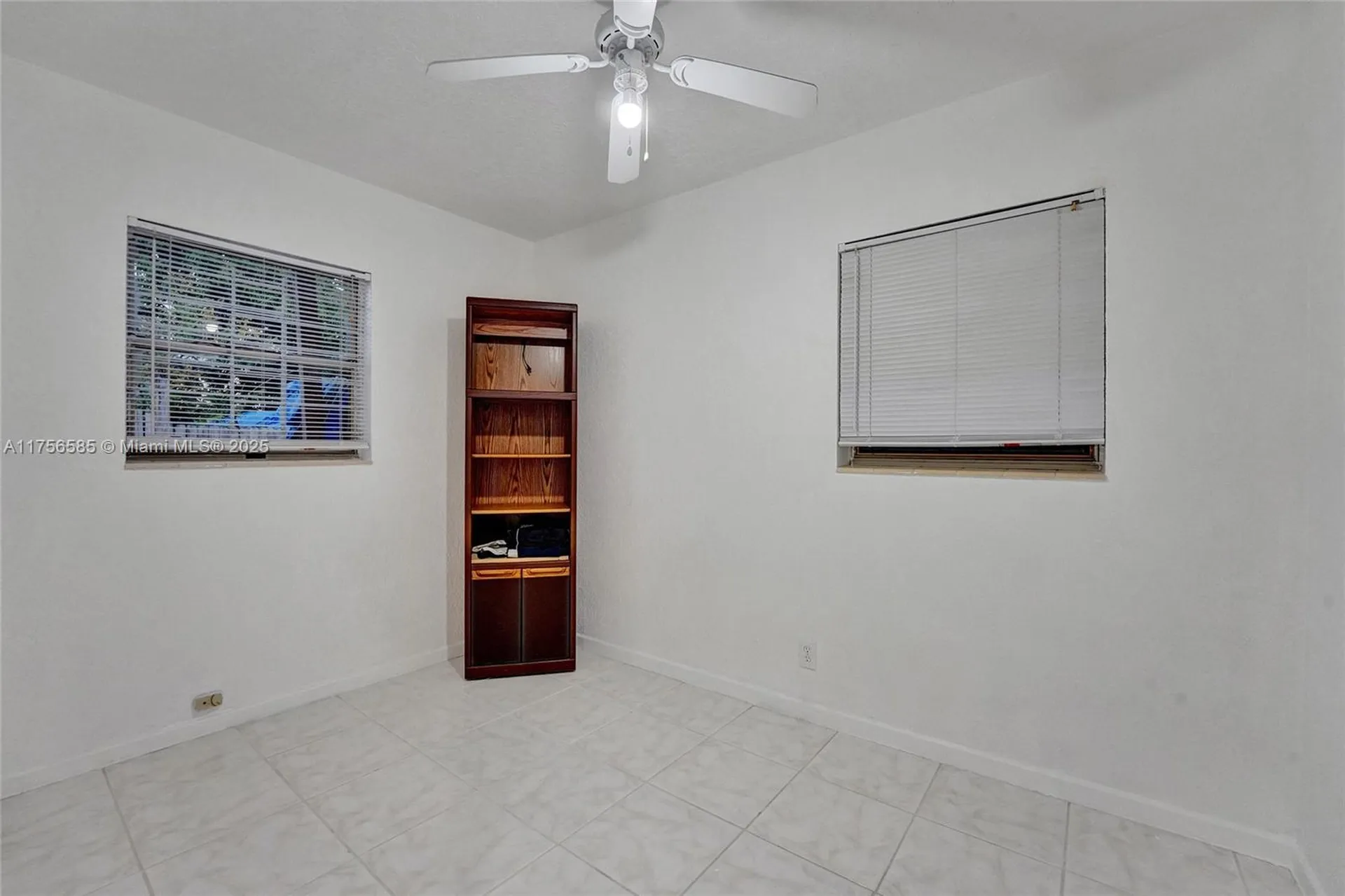 1725 Lauderdale Manor Drive Fort Lauderdale FL 33311