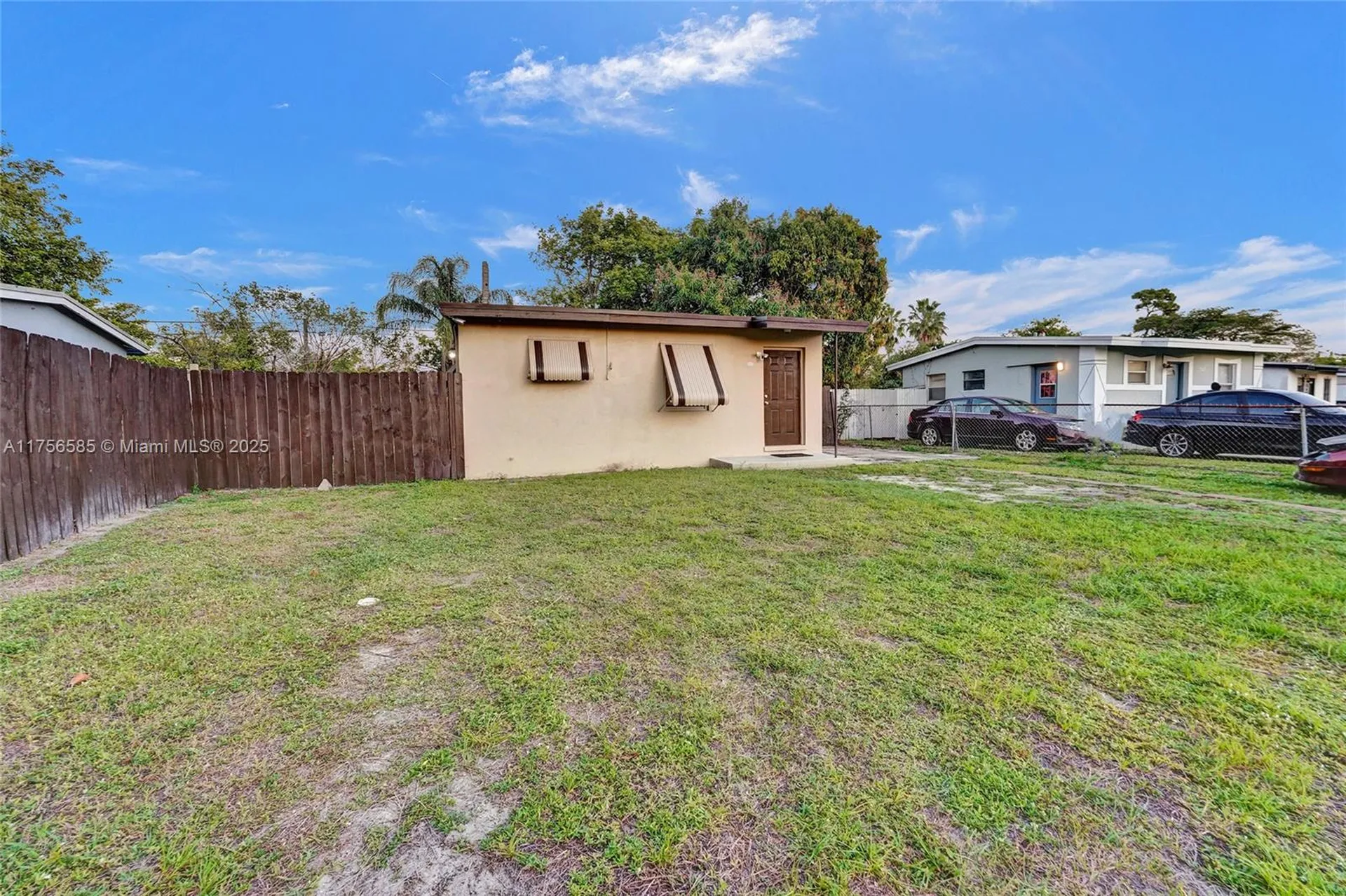 1725 Lauderdale Manor Drive Fort Lauderdale FL 33311