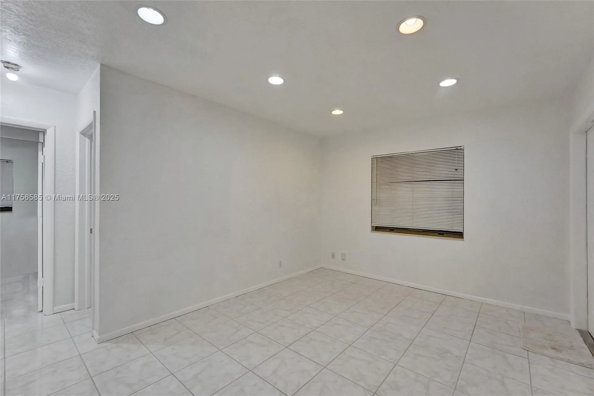 1725 Lauderdale Manor Drive Fort Lauderdale FL 33311