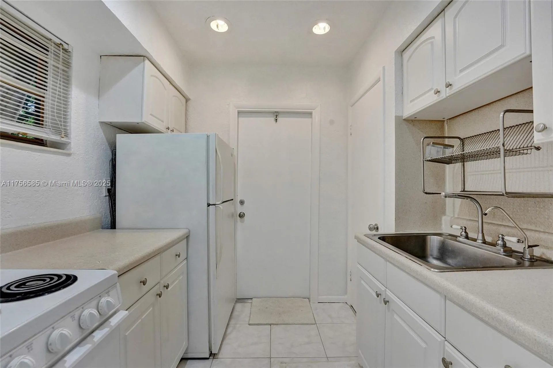 1725 Lauderdale Manor Drive Fort Lauderdale FL 33311