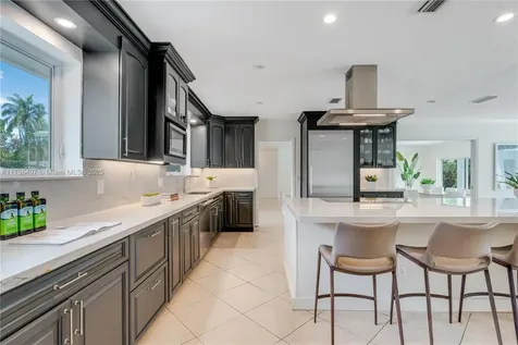 15740 SW 75th Avenue Palmetto Bay FL 33157