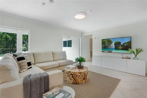15740 SW 75th Avenue Palmetto Bay FL 33157