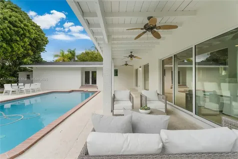 15740 SW 75th Avenue Palmetto Bay FL 33157