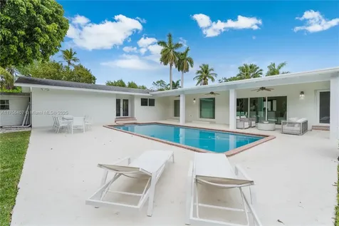 15740 SW 75th Avenue Palmetto Bay FL 33157