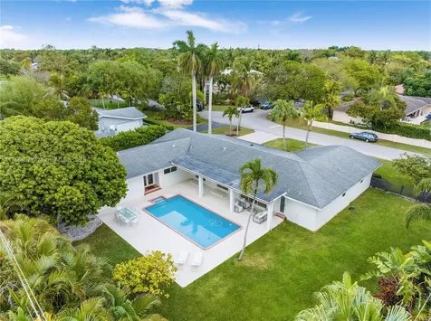 15740 SW 75th Avenue Palmetto Bay FL 33157