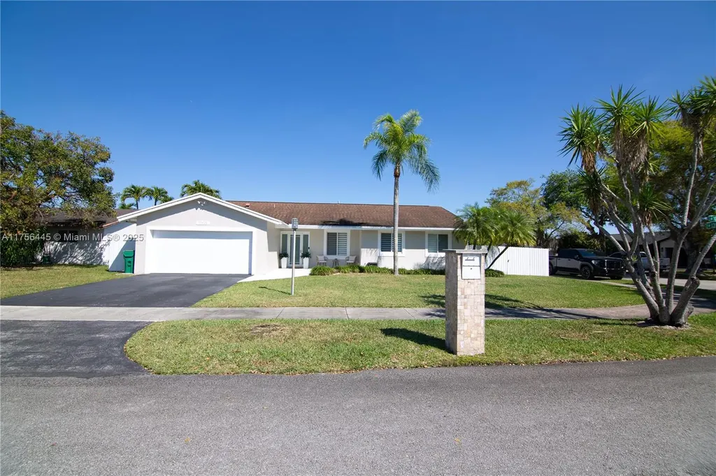 13925 SW 107th Terrace Miami FL 33186
