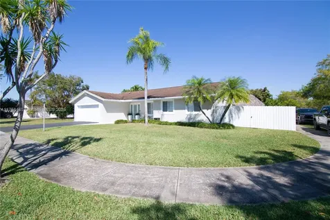13925 SW 107th Terrace Miami FL 33186