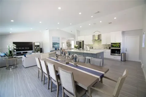 13925 SW 107th Terrace Miami FL 33186