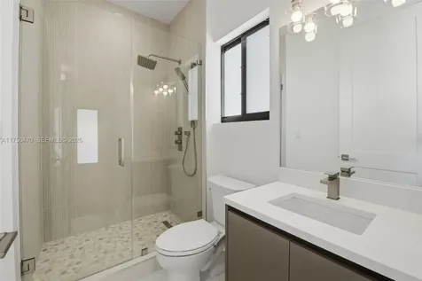2725 SW 65th Avenue Miami FL 33155