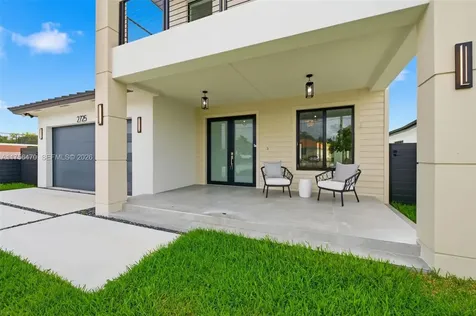 2725 SW 65th Avenue Miami FL 33155