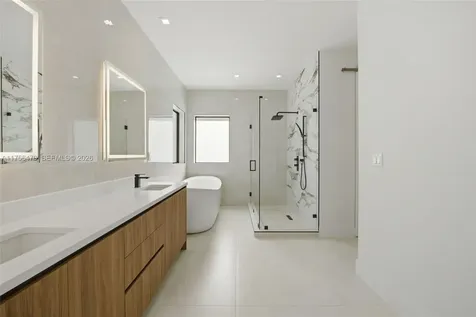 2725 SW 65th Avenue Miami FL 33155